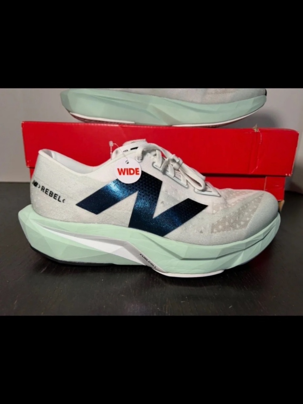 New Balance FuelCell Rebel v4 Running Shoes Clay Ash/White/Black Woman 9.5D Wide